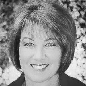 Meet your Posher, Deborah
